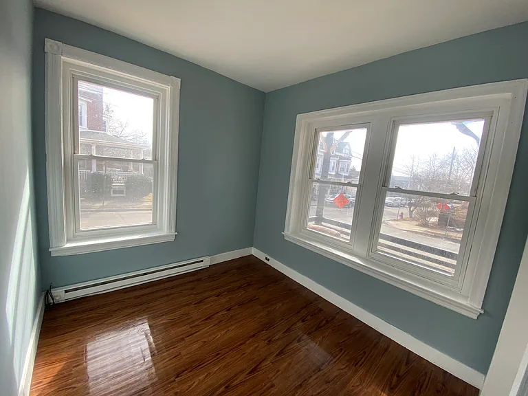 237 E Wood St #2 — Photo 4