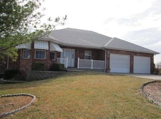 142 Homestead Ln, Kimberling City, MO 65686