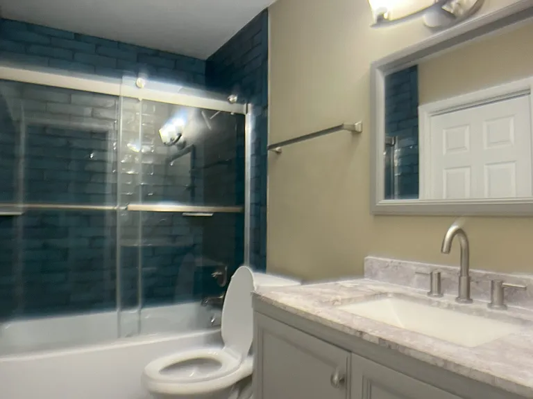 728 Pointe Ct #A — Photo 14