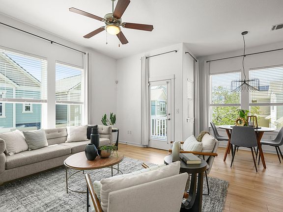 2nd image of 4008 Briones St