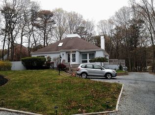 150 River Rd, Shirley, NY 11967