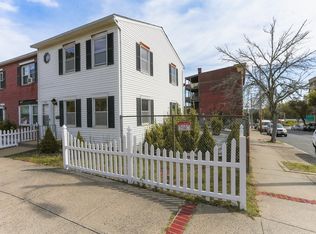 494 Maple St UNIT 494, Holyoke, MA 01040