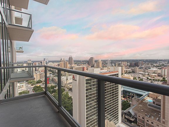 2nd image of 610 E Market St Unit 2606
