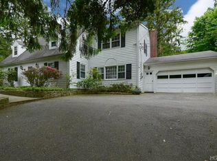 769 Hardscrabble Rd, Chappaqua, NY 10570