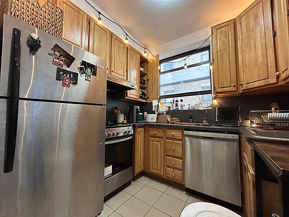 5th image of 172 E 7th St APT 3B