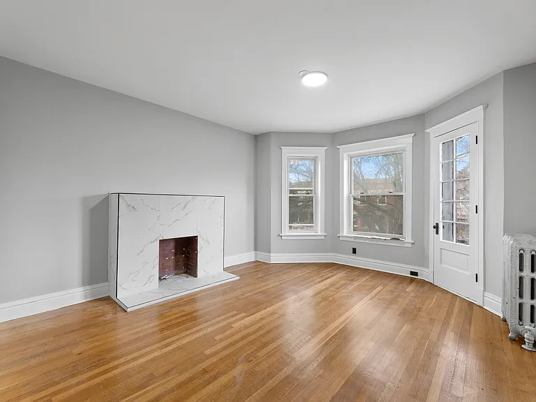 7645 S Morgan St #2 — Photo 3