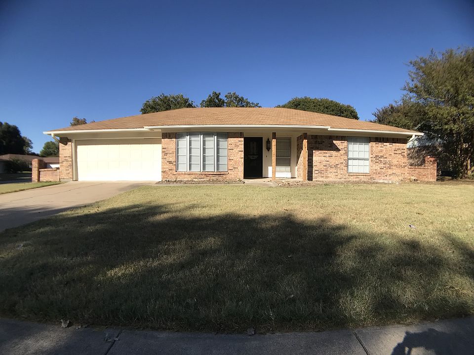 1st image of 9944 Edmund Dr