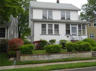 125 Cooper Ave, Iselin, NJ 08830