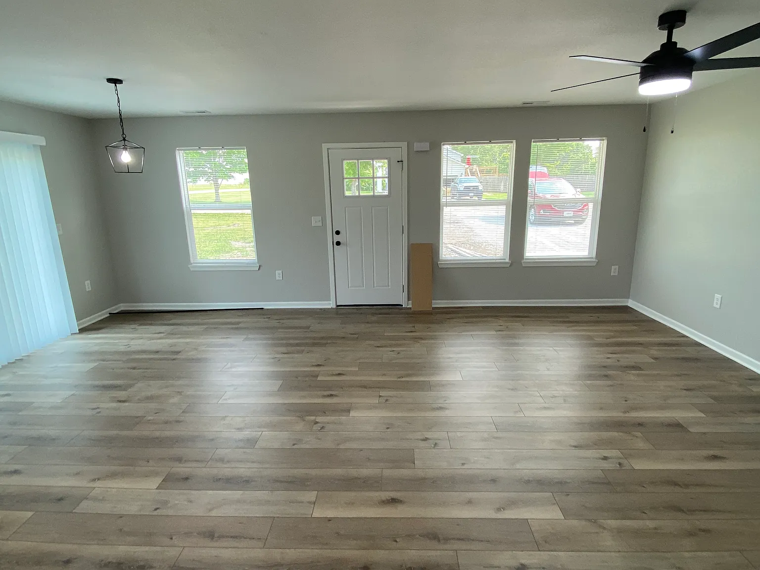 3 bed, 1161 sqft, $1,450 — Photo 3
