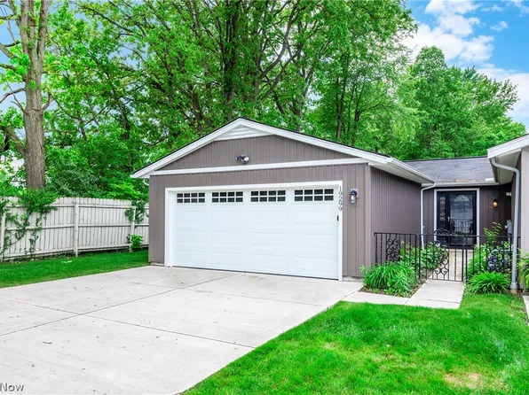 19299 Idlewood Trl, Strongsville, OH 44149