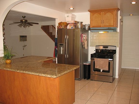 4th image of 7654 Shorewood Dr