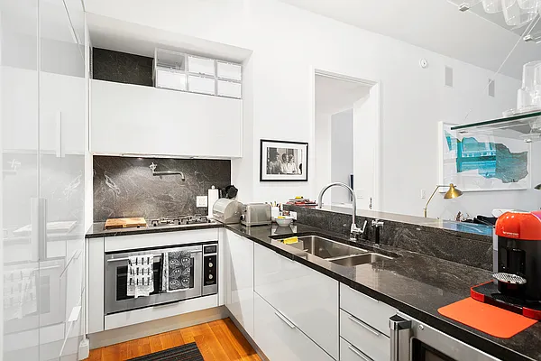 Rented by Douglas Elliman | media 8