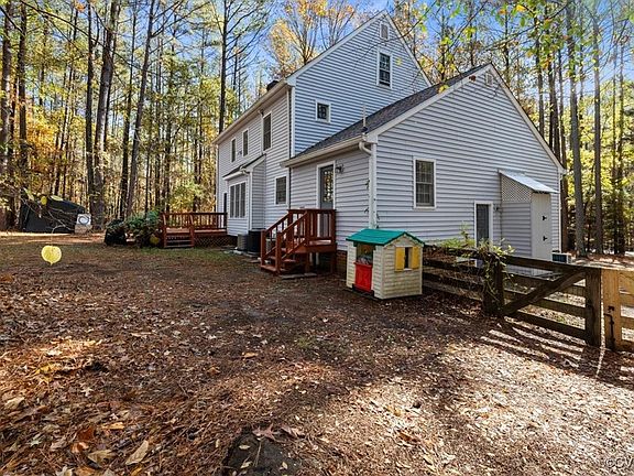 3rd image of 2605 Butterwood Dr