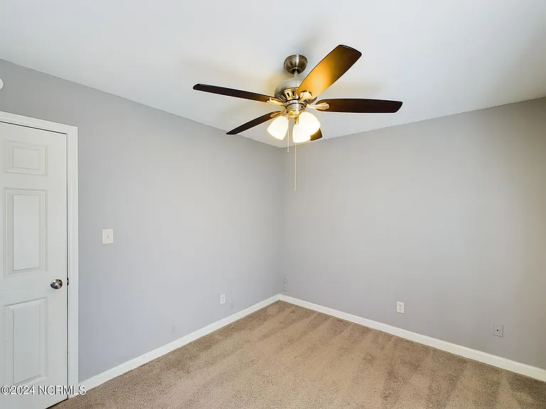 3520 Casine Ct — Photo 18
