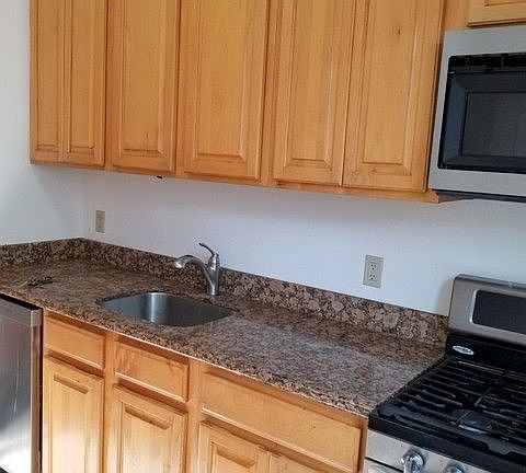 5th image of 387 Eastern Pkwy APT 15