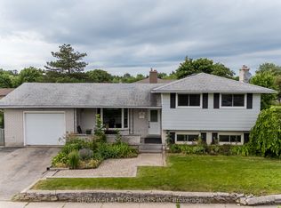 560 Highpoint Ave, Waterloo, ON N2L 4N1