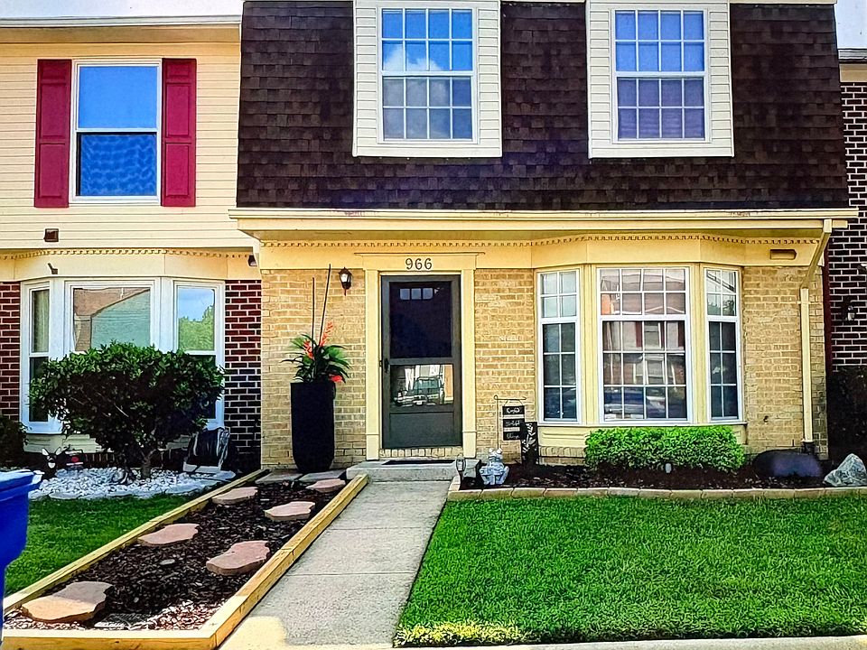 1st image of 966 Northwood Dr
