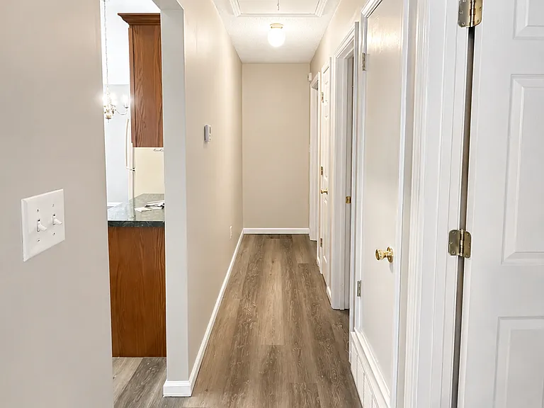 9277 Grove Manor Dr — Photo 14