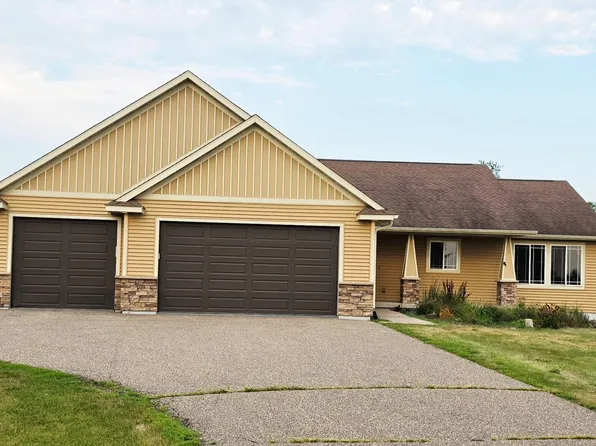 439 Jordyn Ln, Hudson, WI 54016