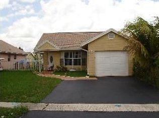 9949 NW 45th St, Sunrise, FL 33351