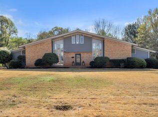 1409 N Parker Rd, Greenville, SC 29609