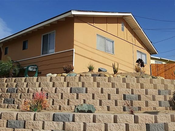 2nd image of 2402 Calle Tortuosa