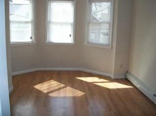75 W 21st St, Bayonne, NJ 07002