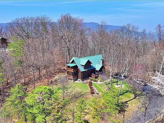 5th image of 3341 Sugar Maple Loop Rd