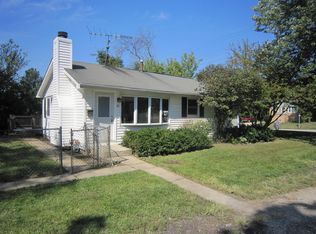 311 E Washington St, Round Lake, IL
