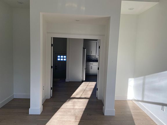 5th image of 41 Spring St #1
