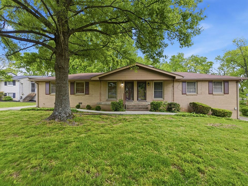 1st image of 4744 Briarwood Dr