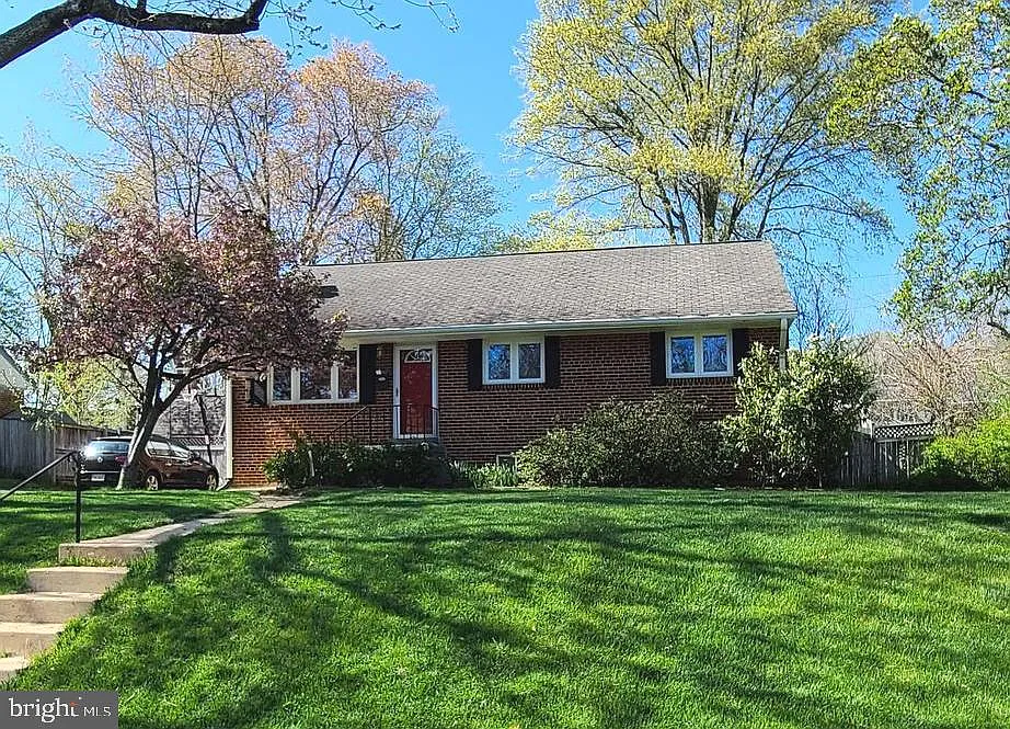 7126 Sanford Ct