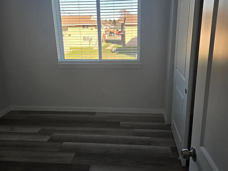 405 Willamette St — Photo 7