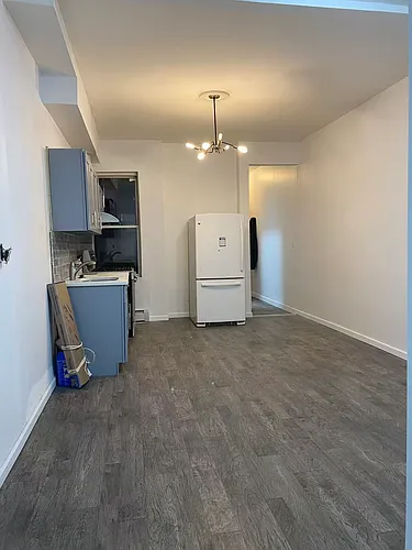 Forest Ave Photo 1