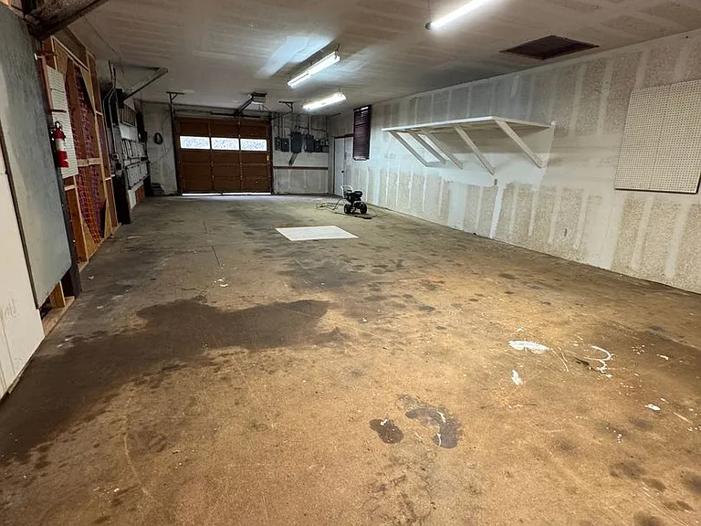 8525 Ocean Beach Hwy — Photo 24