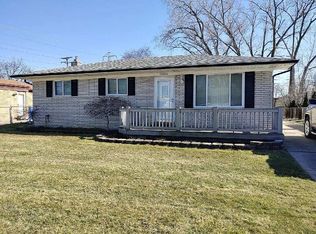 13868 Grey Ave, Warren, MI 48089