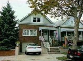 29 Pointview Ter, Bayonne, NJ 07002