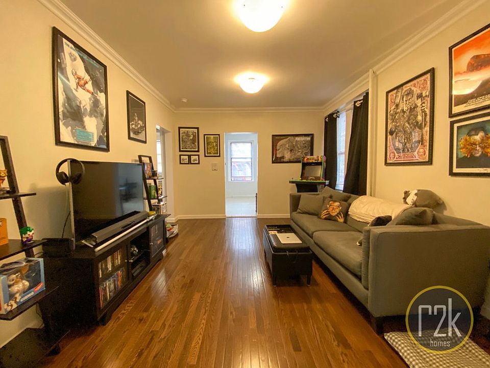 1st image of 30-11 Astoria Blvd #36