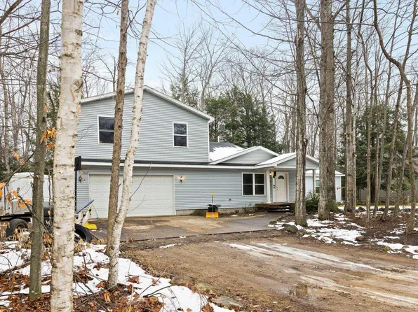 270 Ottawa Trl, Kewadin, MI 49648