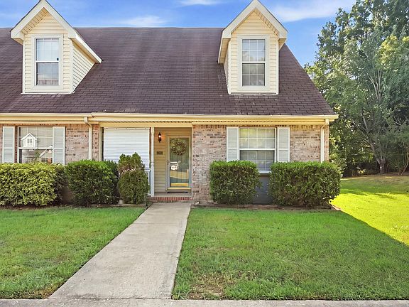 2nd image of 1233 Lenny Ln