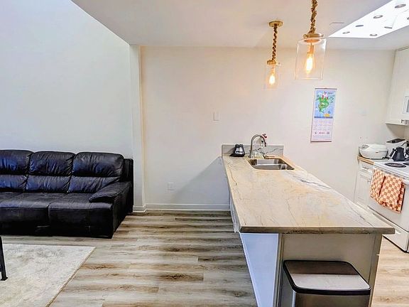 5th image of 8026 Linda Vista Rd APT 2G