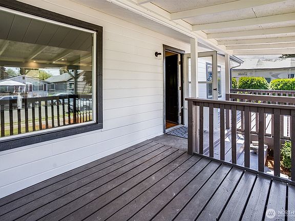 4th image of 308 29th Avenue
