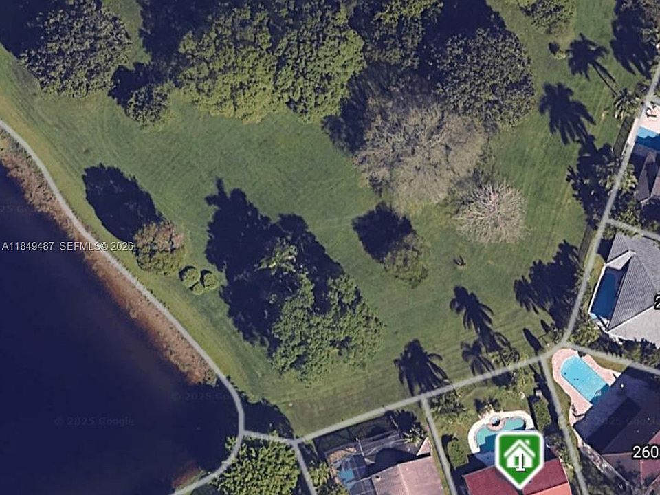 1st image of 2613 Oakbrook Dr