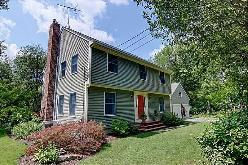 2nd image of 67 Fernwood Ln