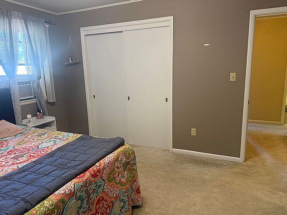 3rd image of 317 5th Ave