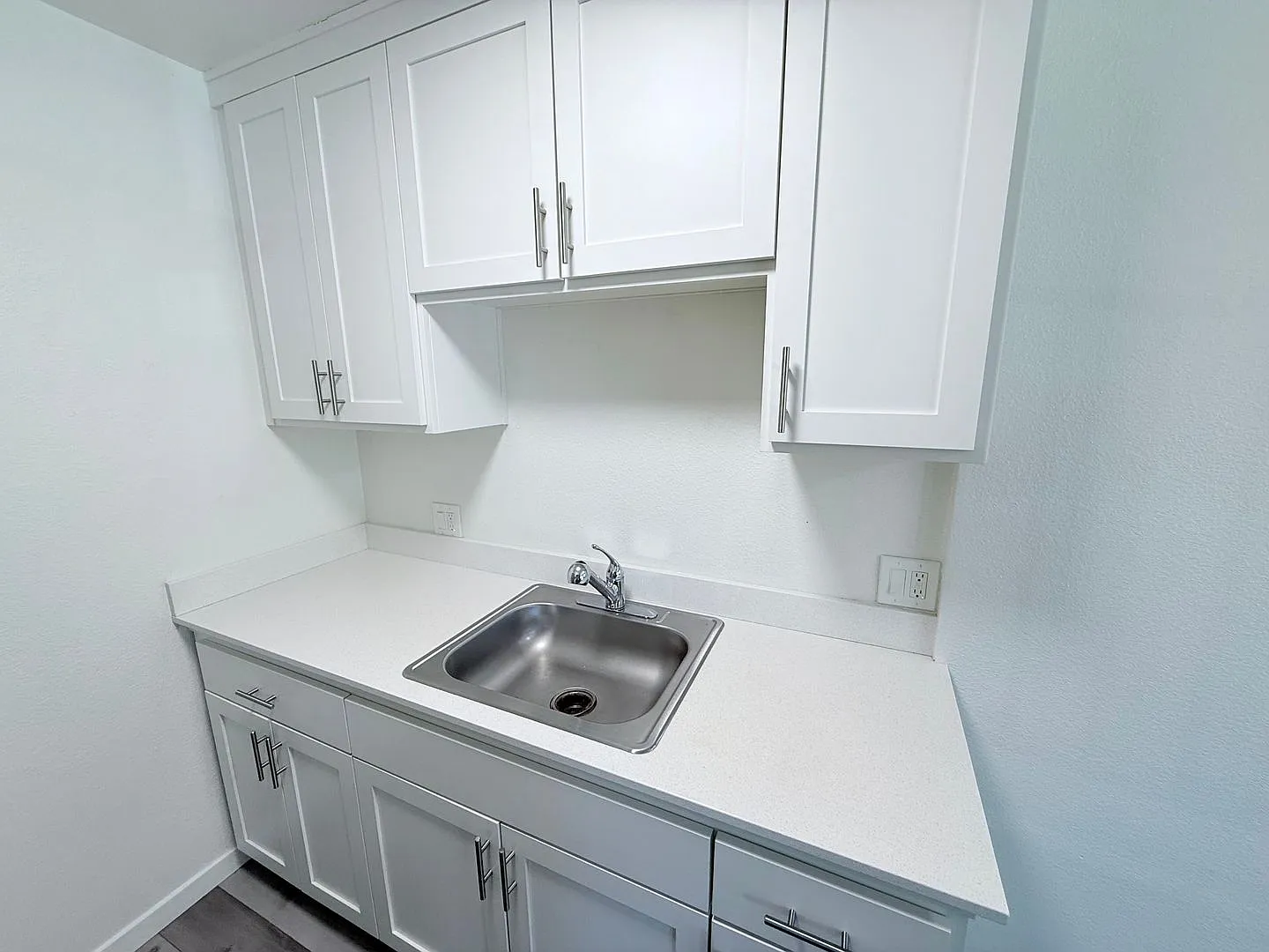 Pet Friendly 1 bed unit for rent in South Lake Tahoe — Photo 3