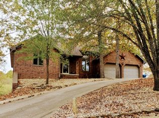 281 Sunny Brook Dr, Branson, MO 65616