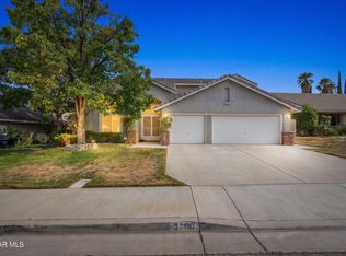 3330 Caspian Dr, Palmdale, CA 93551