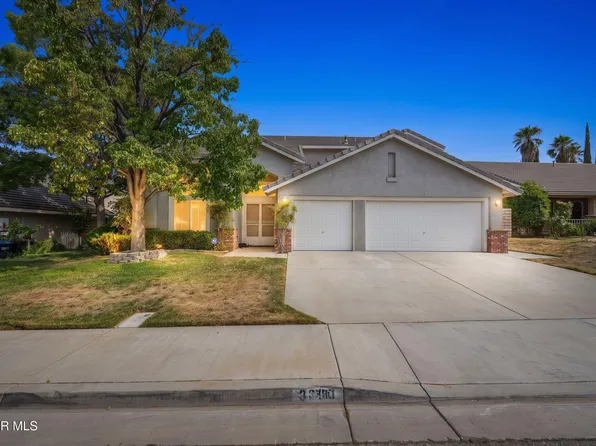 3330 Caspian Dr, Palmdale, CA 93551