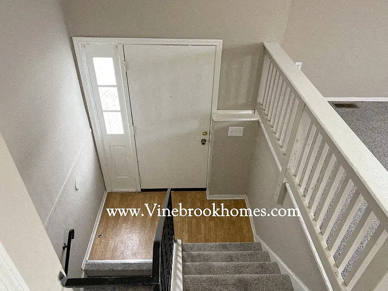 3591 Golden Meadows Ct — Photo 3